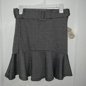 Black and white skirt from Altar’d State. Size: Large